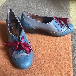 Poetic License heels